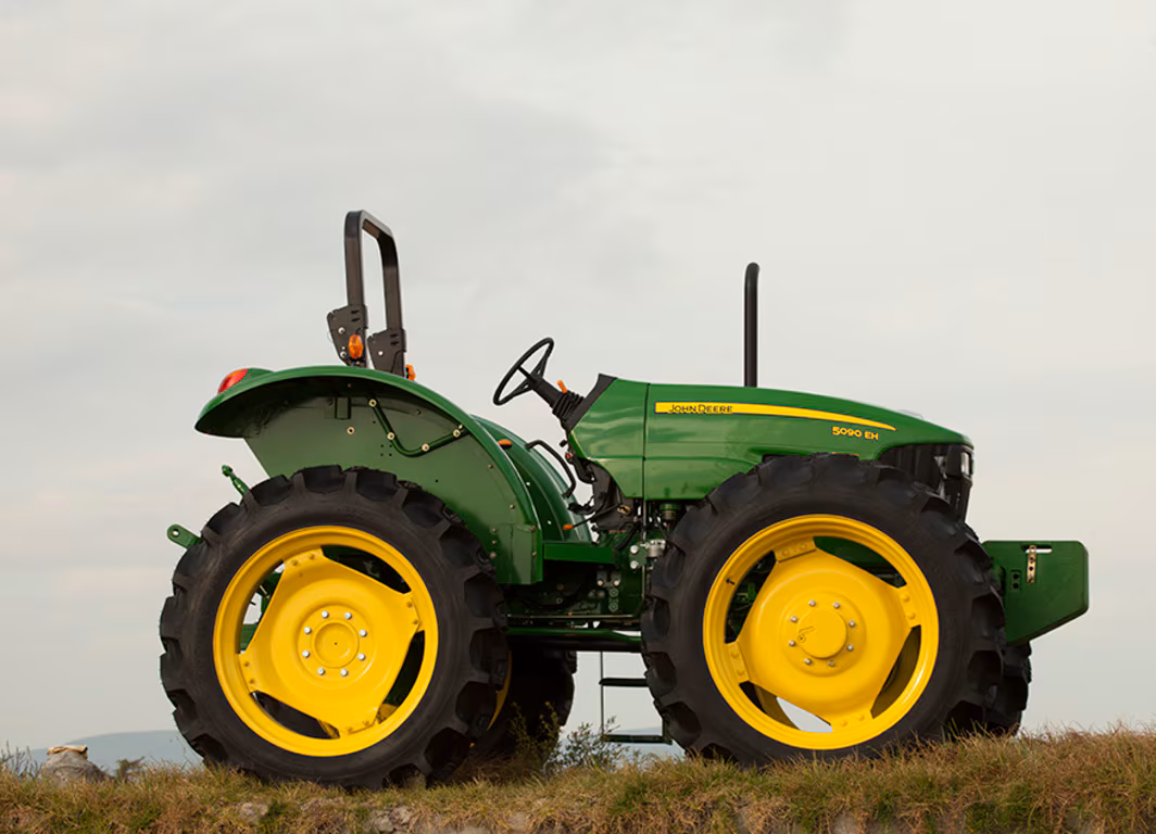 tractor_5090eh_campo3_large_c844eef885b549c0a35b6074c18a8ab3f780b781
